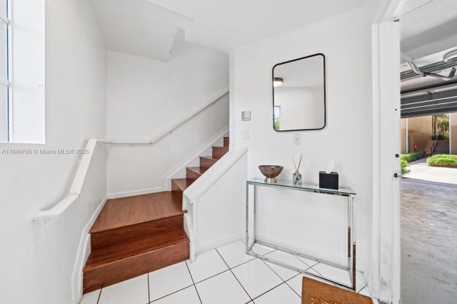 4 of 33 - 2861 Ne 185th St 305, Aventura, FL