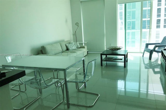 1 of 34 - 253 Ne 2nd St 2706, Miami, FL