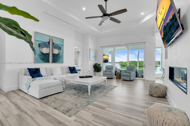 5 of 54 - 974 Marlin Dr, Jupiter, FL