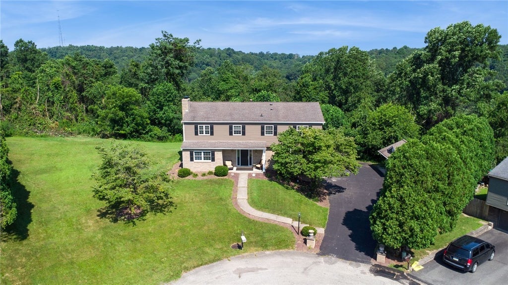 1085 Mcallister Drive, Plum Boro