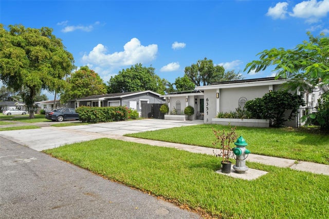 5 of 34 - 6351 Moseley St, Hollywood, FL