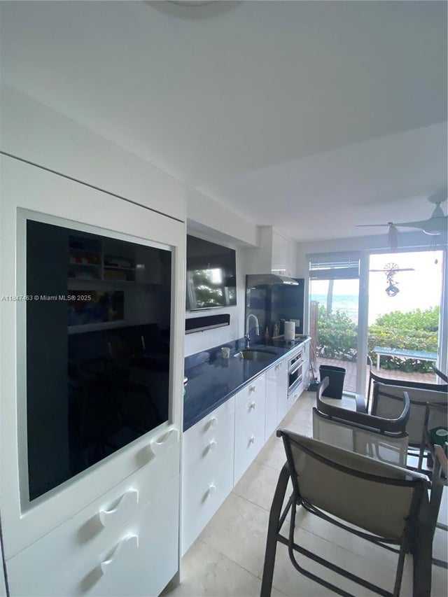 3 of 21 - 1850 S Ocean Dr 408, Hallandale Beach, FL