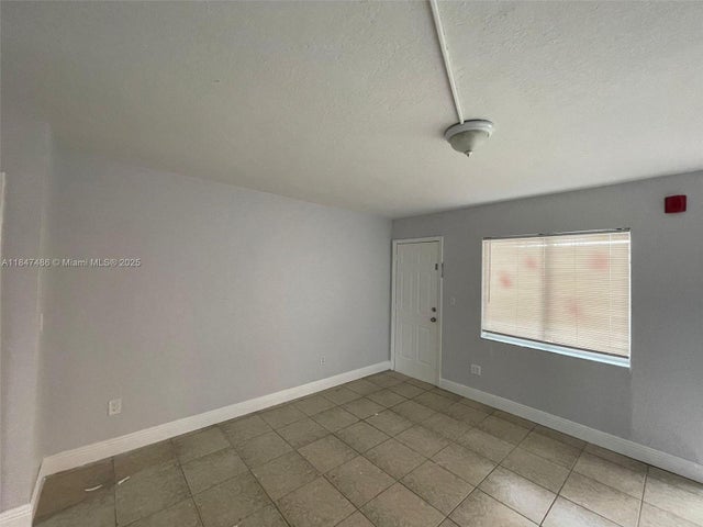 5 of 18 - 2330 Nw 11th St 9, Miami, FL