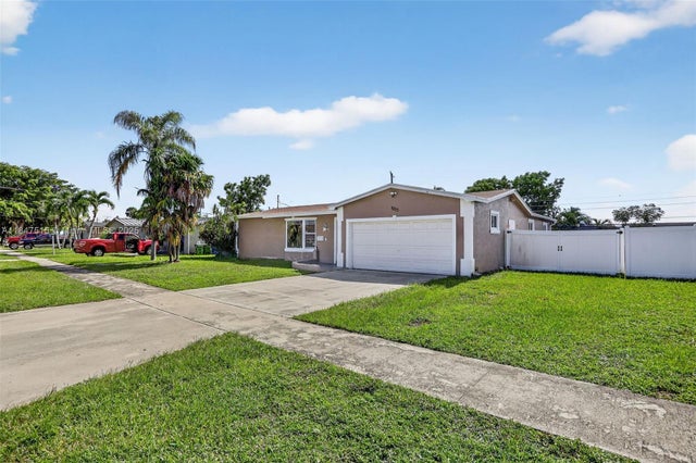 2 of 48 - 1055 Nw 66th Ave, Margate, FL