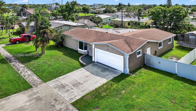 3 of 48 - 1055 Nw 66th Ave, Margate, FL
