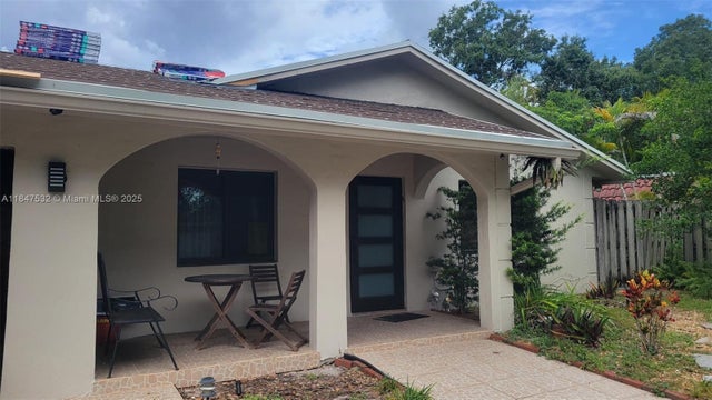 1 of 2 - N/A, Fort Lauderdale, FL