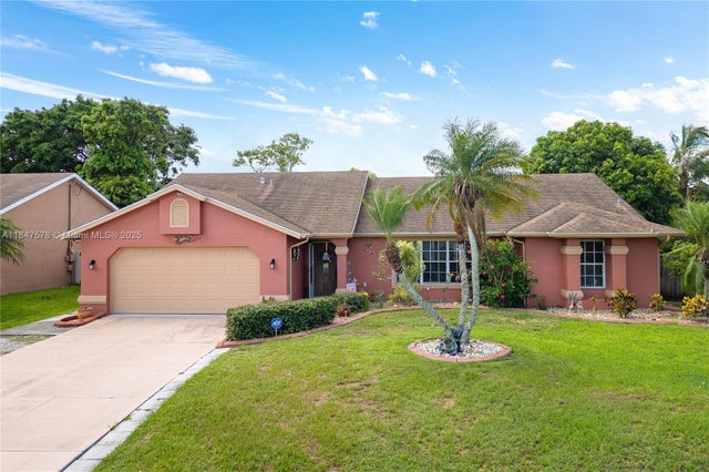 Photo of Listing #A11847578