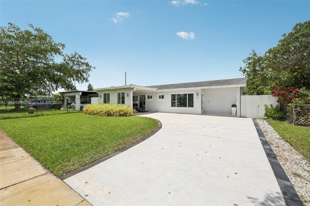 4 of 22 - 7711 Nw 38th St, Davie, FL