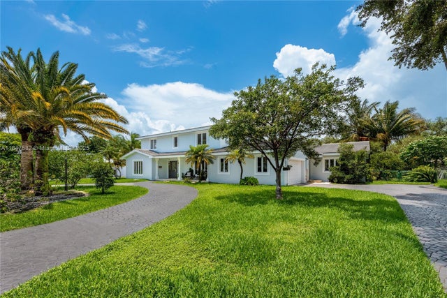 1 of 31 - 13020 Sw 70th Ave, Pinecrest, FL