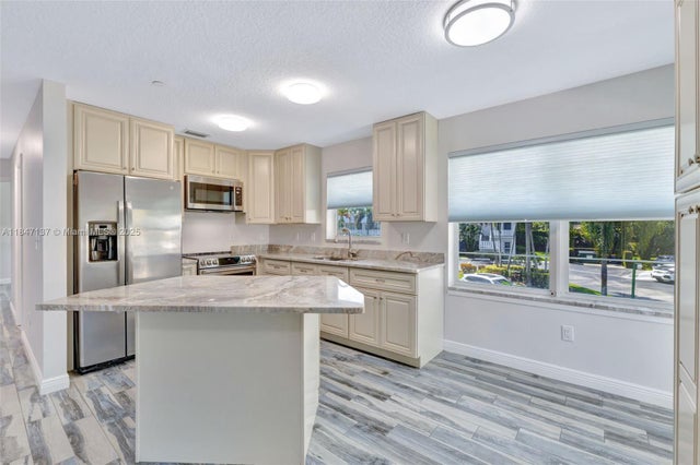 1 of 62 - 2929 Se Ocean Blvd F6, Stuart, FL