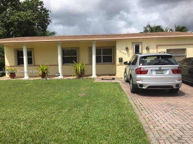 1 of 5 - 3600 E Shore Rd, Miramar, FL