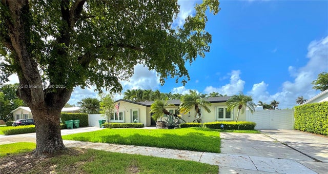 3 of 27 - 9385 Sw 185th St, Cutler Bay, FL