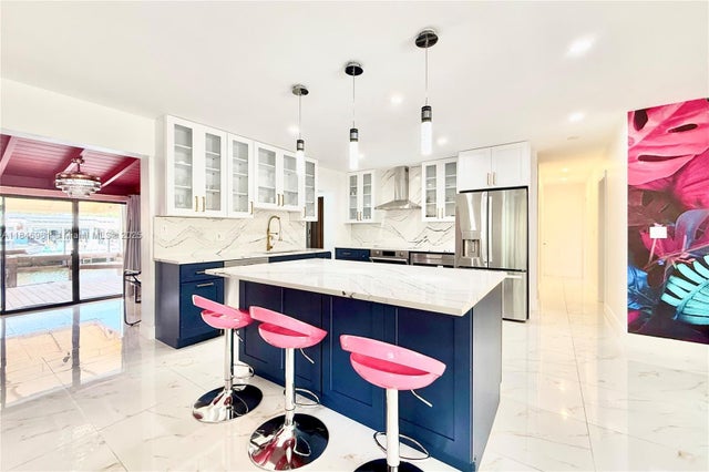 5 of 20 - 2216 Ne 18th Ave, Wilton Manors, FL