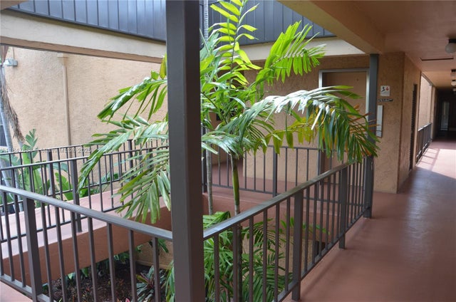 4 of 59 - 8851 N New River Canal Rd 18e, Plantation, FL