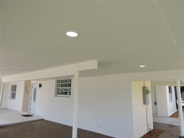 5 of 53 - 2040 Nw 185th Ter, Miami Gardens, FL