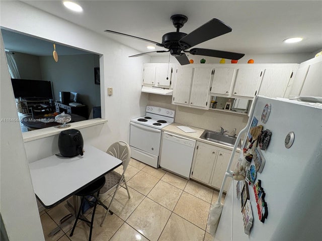 4 of 28 - 16851 Ne 23rd Ave A308, North Miami Beach, FL