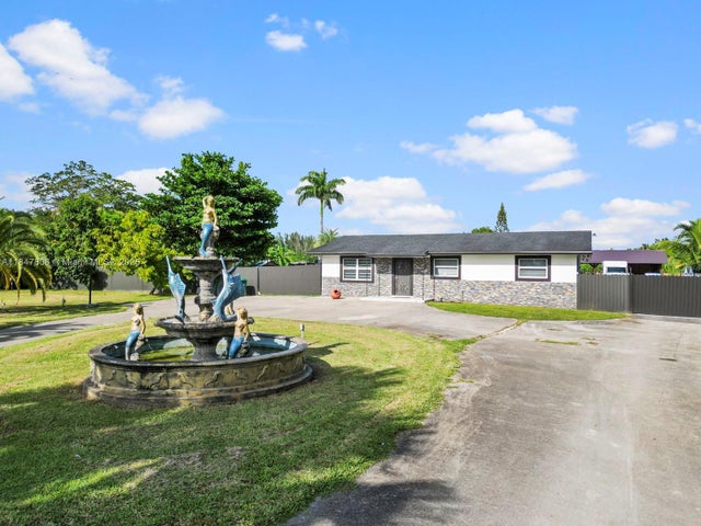 5 of 63 - 15305 Sw 209th Ave, Miami, FL