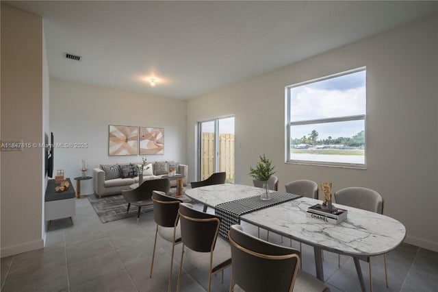 4 of 36 - 12811 Nw 23rd Place, Miami, FL