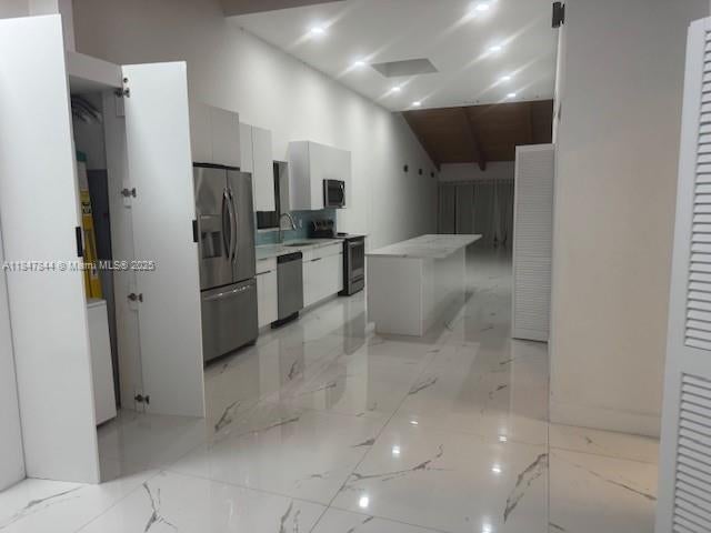 N/A, Hallandale Beach