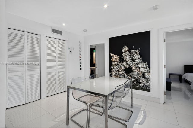 5 of 37 - 1245 West Ave 401, Miami Beach, FL
