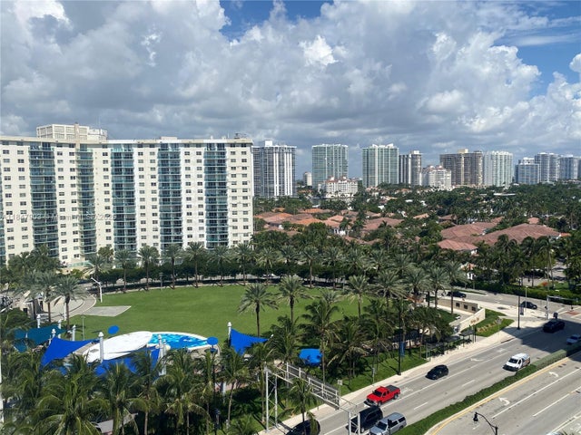 2 of 15 - 19201 Collins Ave 733, Sunny Isles Beach, FL