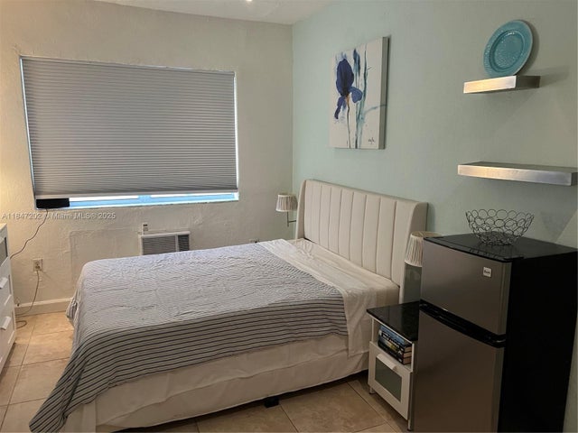 1 of 4 - 3801 Indian Creek Dr 103, Miami Beach, FL