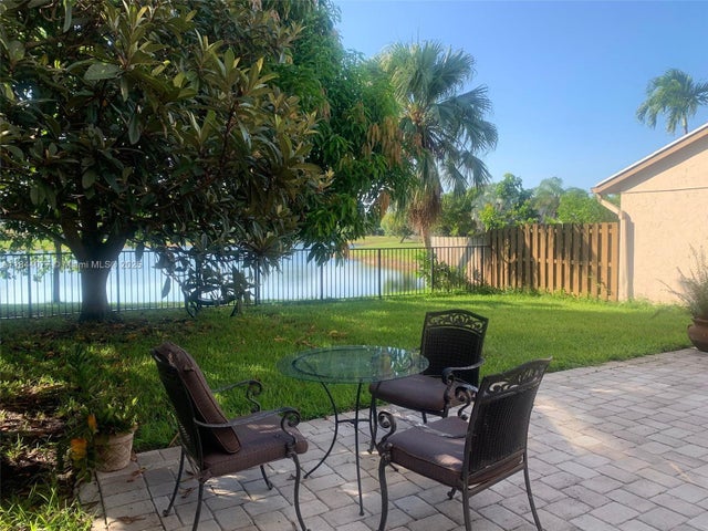 2 of 34 - 23403 Boca Trace Dr, Boca Raton, FL