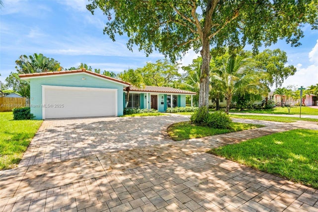 2 of 19 - 5414 W Park Rd, Hollywood, FL