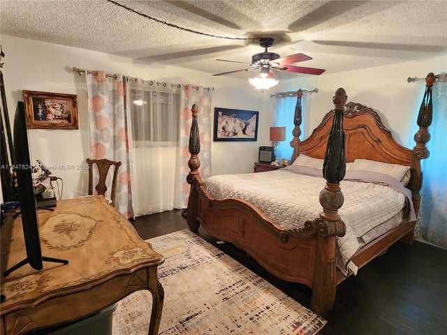 5 of 13 - 2623 Harding St, Hollywood, FL