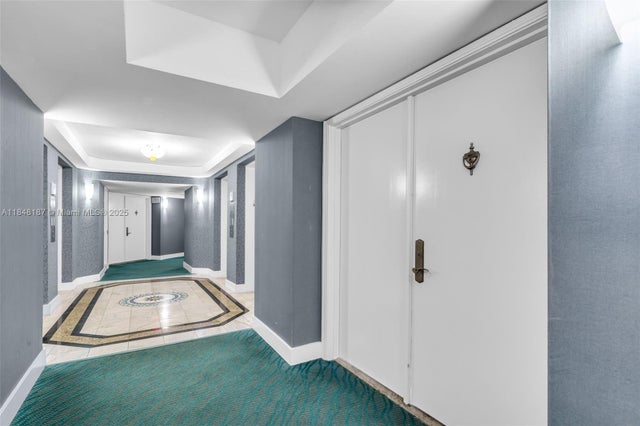 4 of 45 - 6301 Collins Ave 1903, Miami Beach, FL