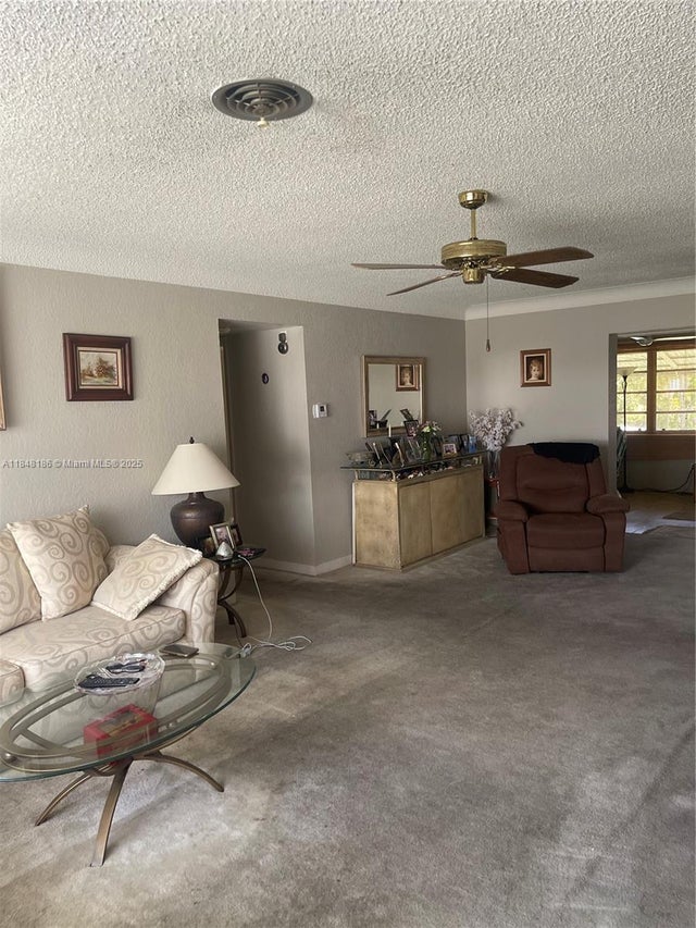 4 of 36 - 2730 Ne 8th St, Pompano Beach, FL