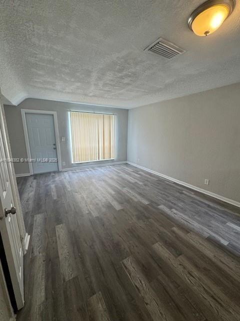 4 of 14 - 952 Nw 24th Ave, Fort Lauderdale, FL