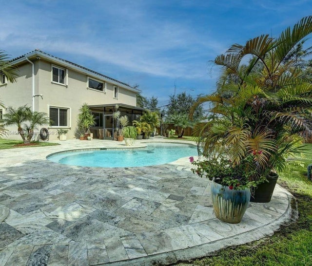 4 of 56 - 2237 Nw 15th Pl, Homestead, FL