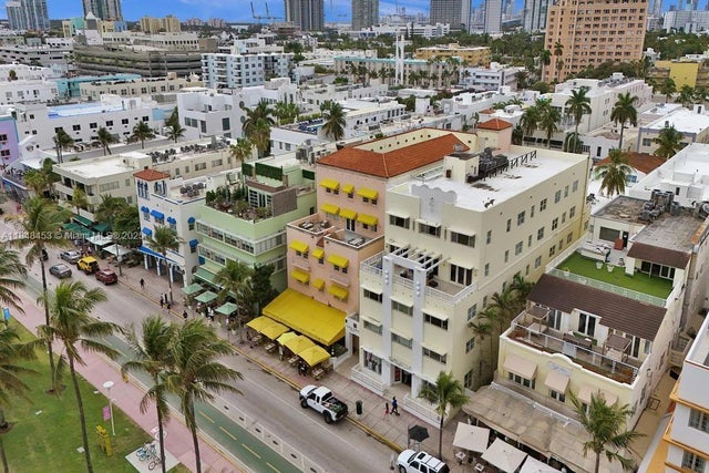 2 of 20 - 834 Ocean Dr 507/509, Miami Beach, FL
