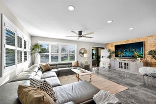 Photo of Listing #A11848495