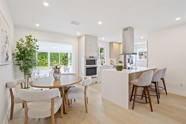 1 of 23 - 2825 Ne 9th Ave, Wilton Manors, FL