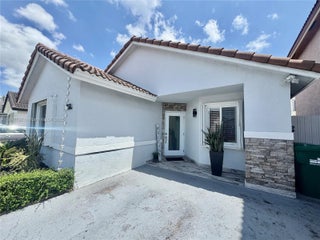 Photo of Listing #A11847792