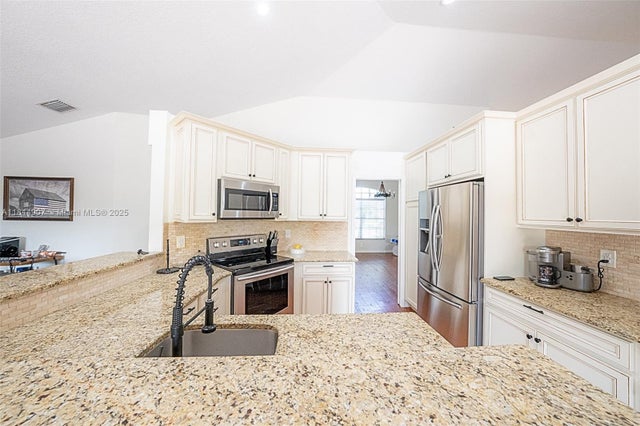 3 of 25 - 938 Sw 149th Ter, Sunrise, FL