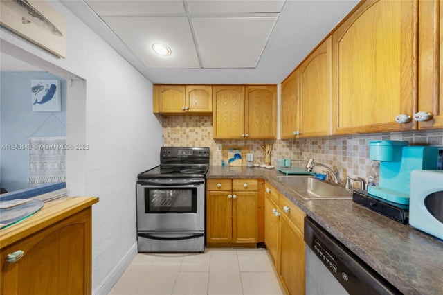 4 of 31 - 3180 S Ocean Dr 607, Hallandale Beach, FL