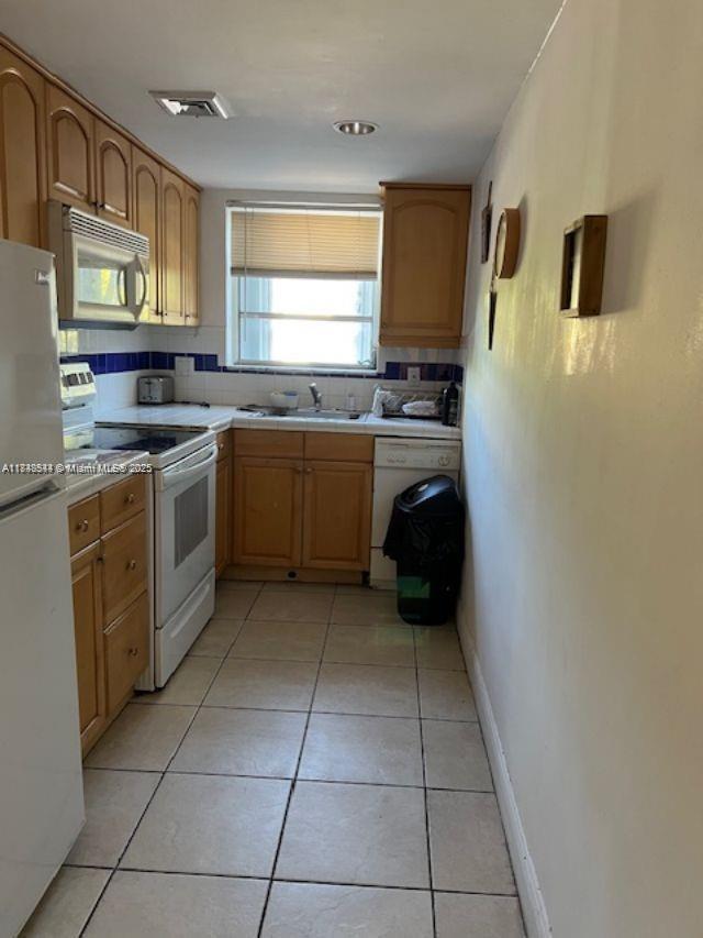3 of 9 - 910 Jefferson Ave 2d, Miami Beach, FL