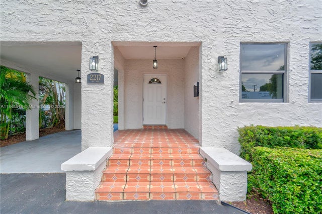 5 of 33 - 2217 Red Rd, Coral Gables, FL