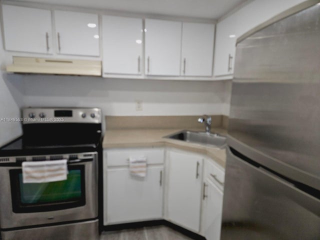 2 of 20 - 4550 Nw 9th St 709e, Miami, FL