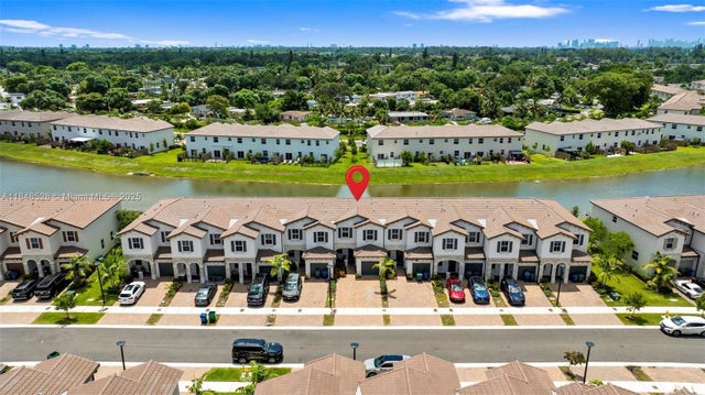 4 of 41 - 12625 Nw 23rd Pl, Miami, FL