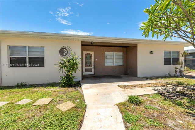 1 of 35 - 213 Nw 28th Ave, Fort Lauderdale, FL