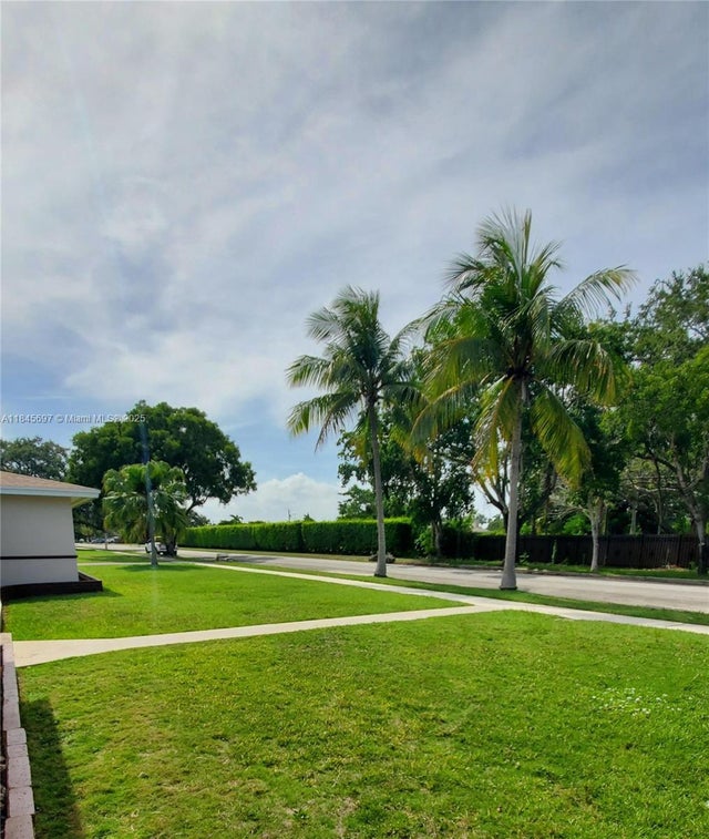 3 of 14 - 142 Nw 21 St, Homestead, FL