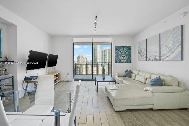 2 of 60 - 999 Sw 1st Ave 2717, Miami, FL