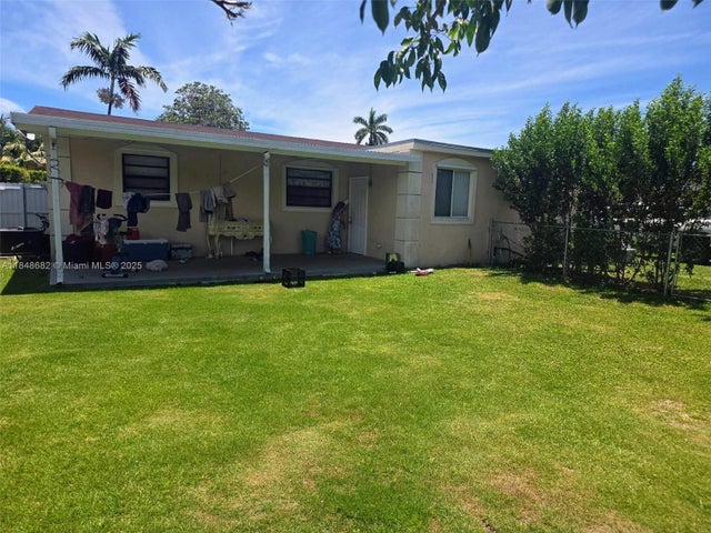 3 of 11 - 28704 Sw 147th Pl, Homestead, FL