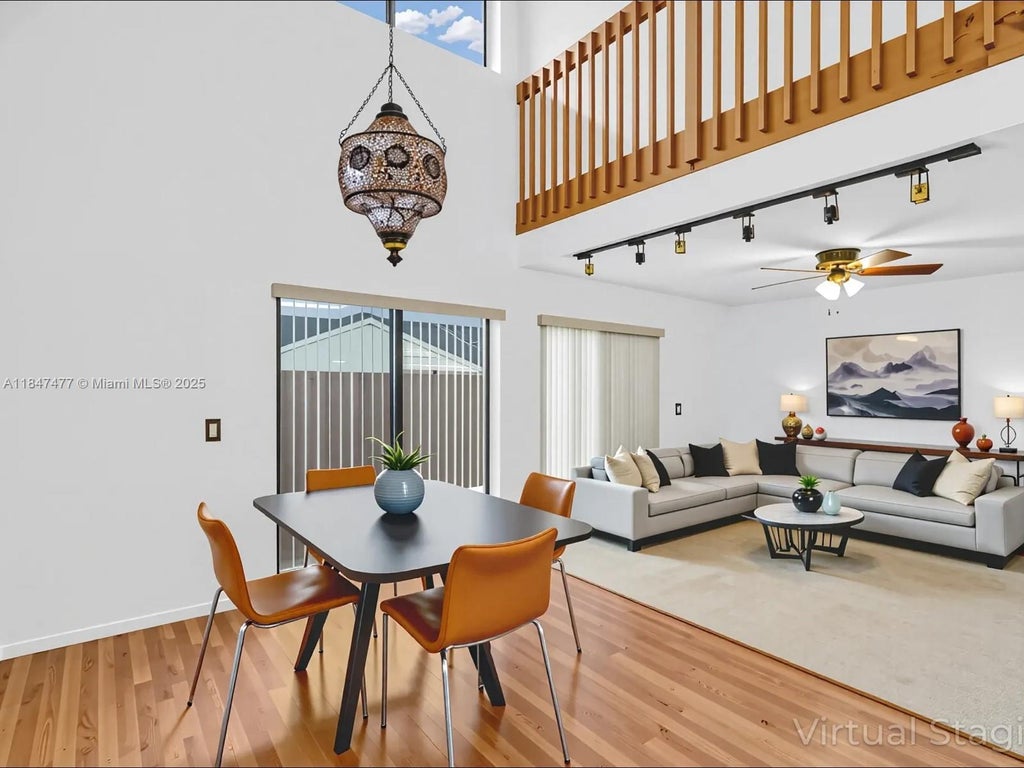 6326 Nw 170 Ter, Hialeah