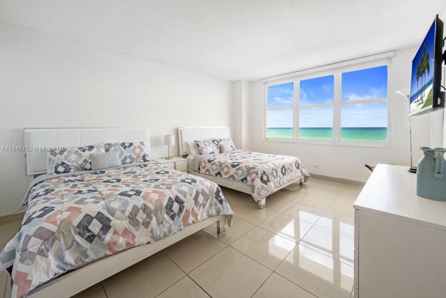 2 of 35 - 5601 Collins Ave 511, Miami Beach, FL