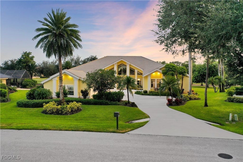 15580 Kilmarnock Dr, Fort Myers